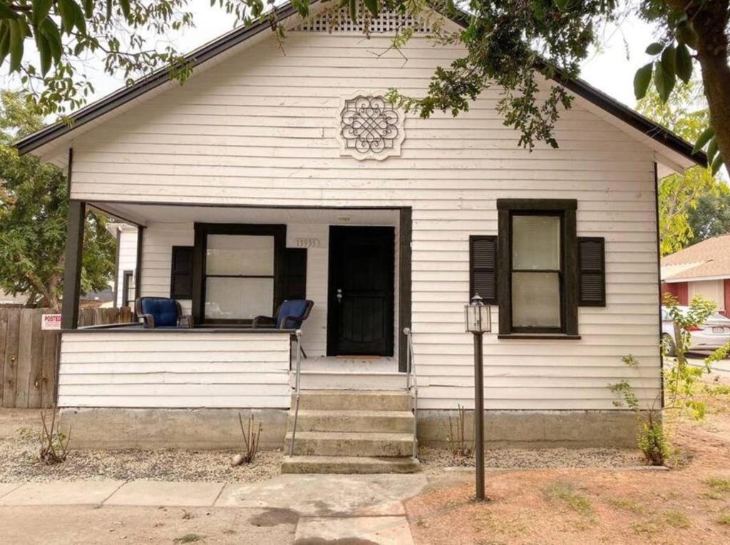 Charming Bungalow